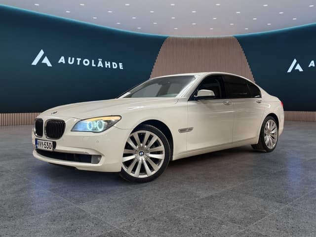 BMW 740