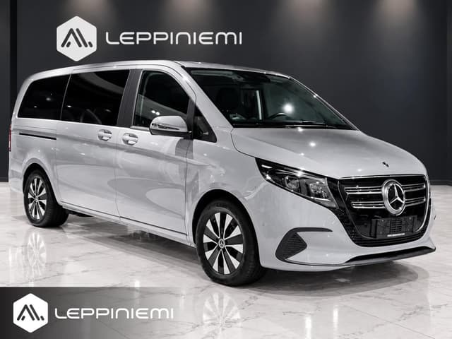 MERCEDES-BENZ EQV