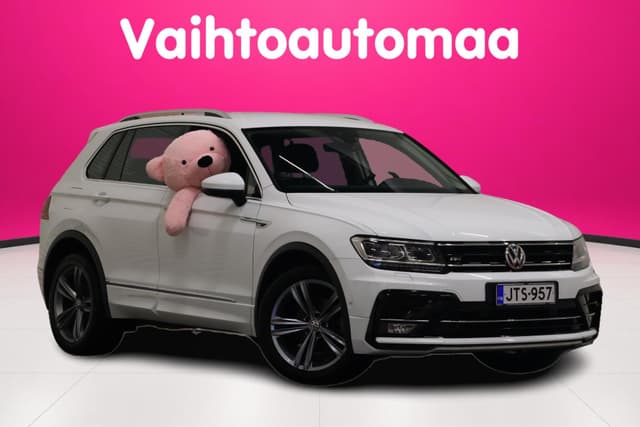 VOLKSWAGEN Tiguan