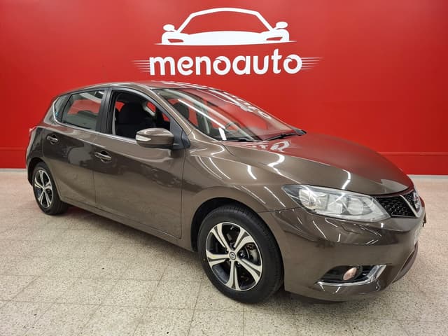 NISSAN Pulsar