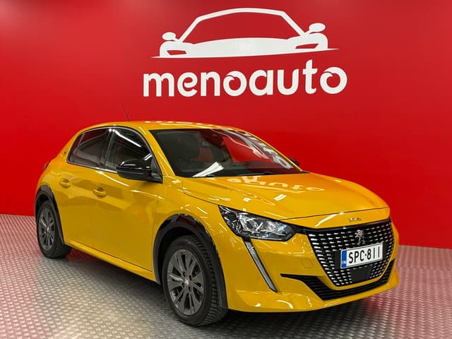 PEUGEOT e-208