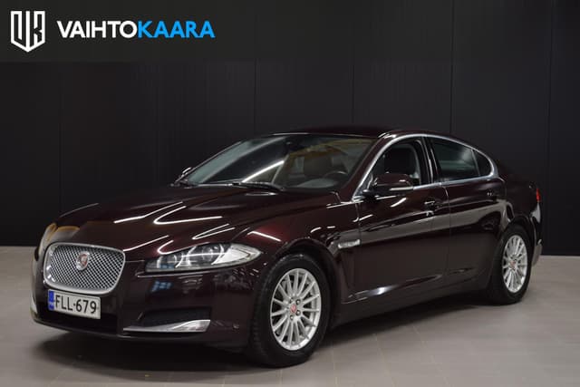JAGUAR XF