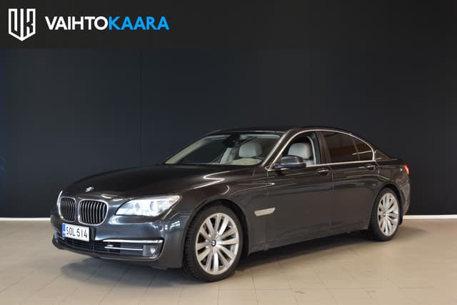 BMW 740