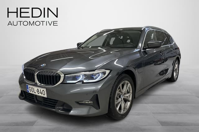 BMW 330