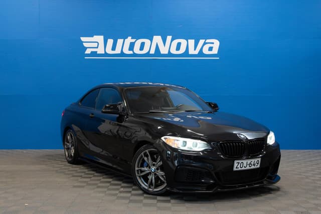 BMW M235i
