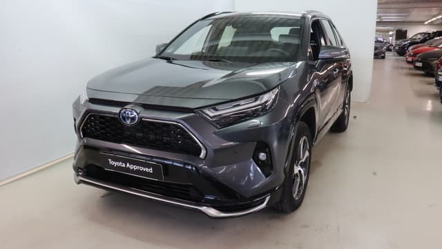TOYOTA RAV4 Plug-in