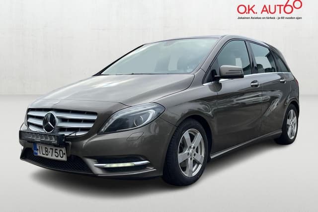 MERCEDES-BENZ B