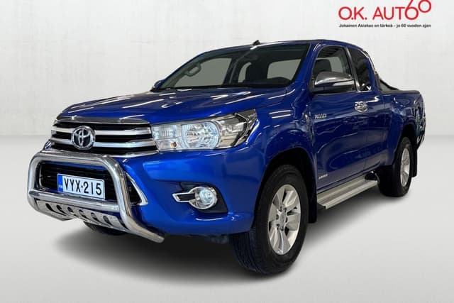 TOYOTA Hilux