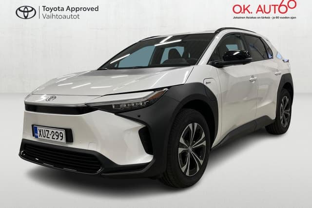 TOYOTA bZ4X