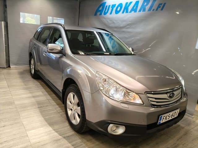 SUBARU Outback