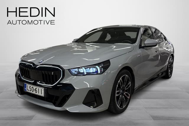 BMW i5