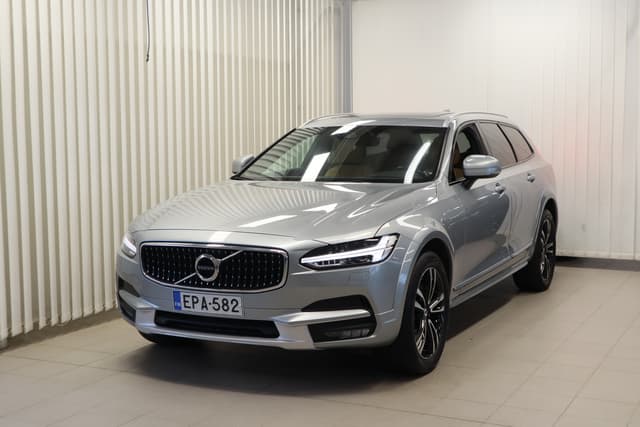 VOLVO V90 Cross Country
