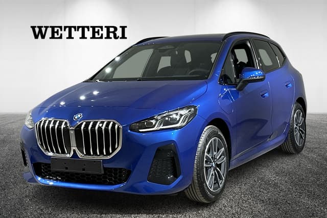 BMW 225