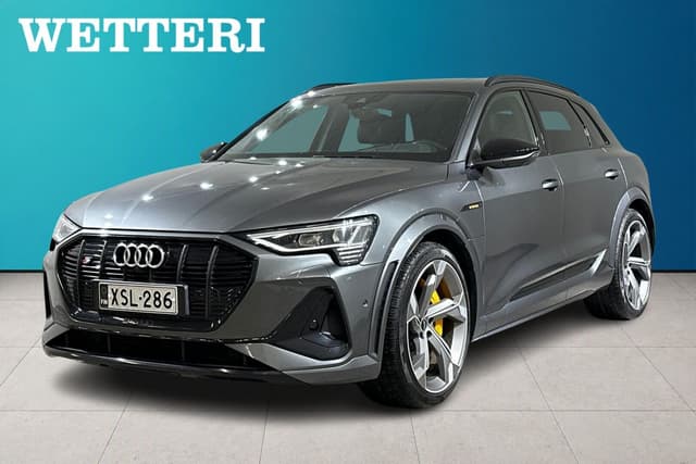 AUDI e-tron