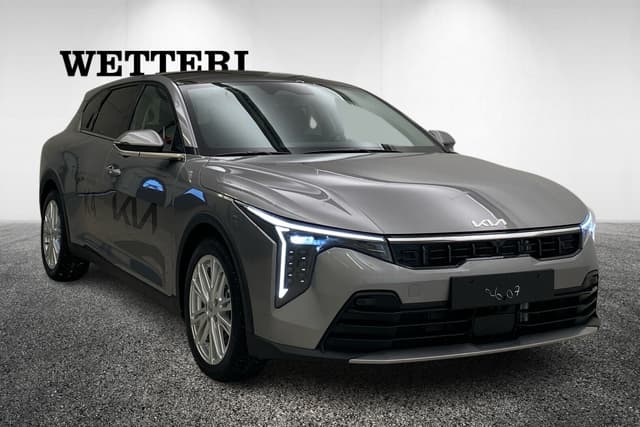 KIA K4