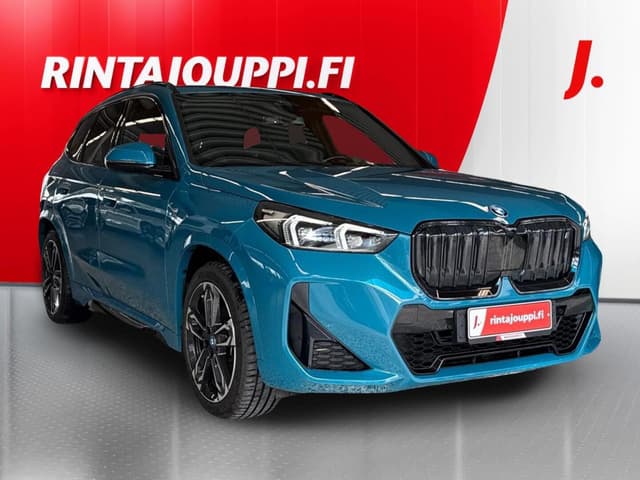 BMW iX1
