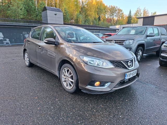 NISSAN Pulsar