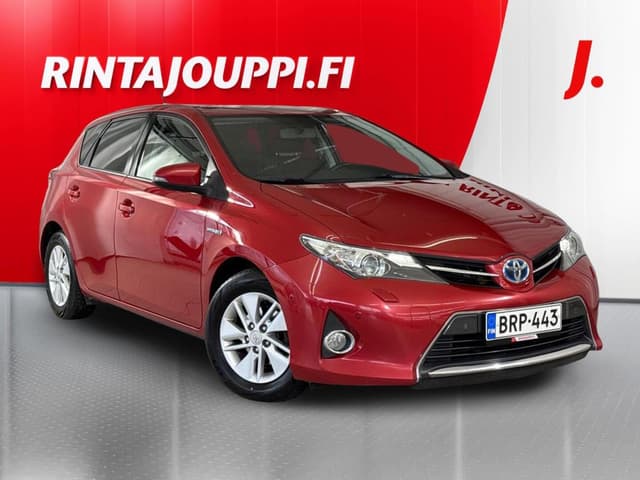 TOYOTA Auris