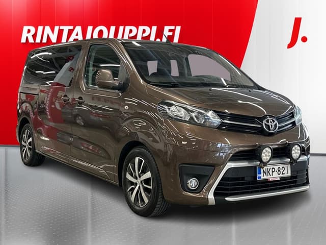 TOYOTA Proace Verso