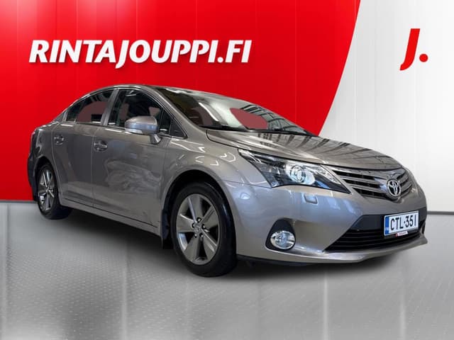 TOYOTA Avensis