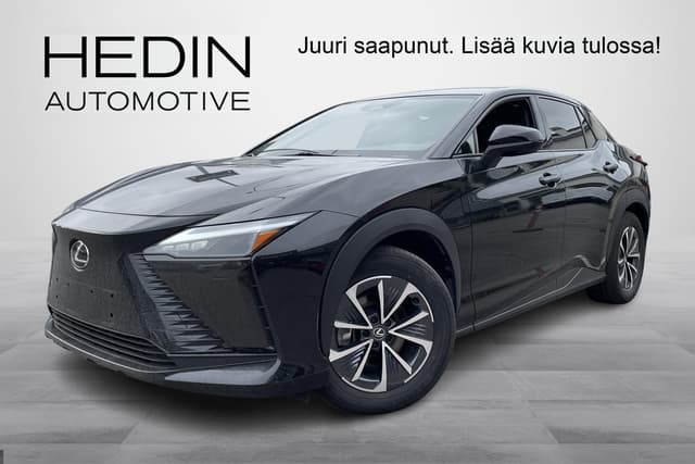 Lexus RZ