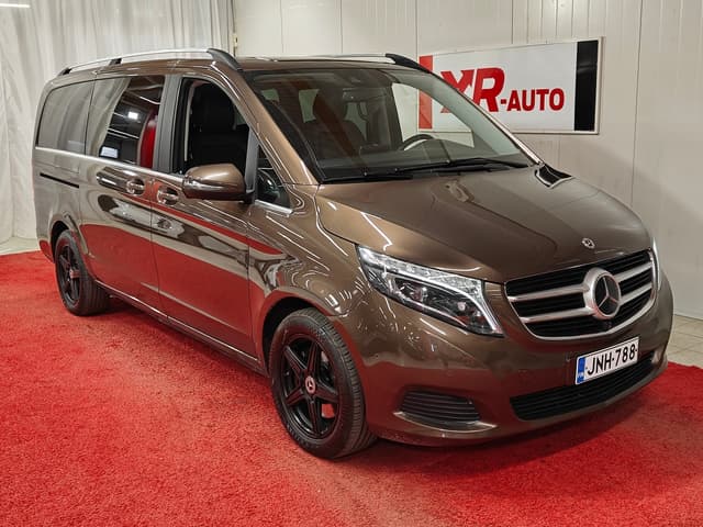 MERCEDES-BENZ V