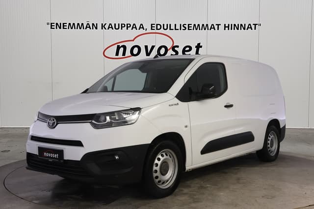 TOYOTA PROACE