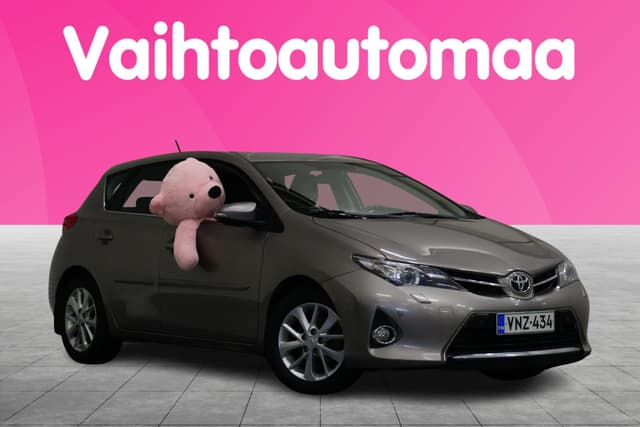TOYOTA Auris