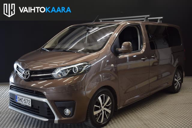 TOYOTA Proace Verso