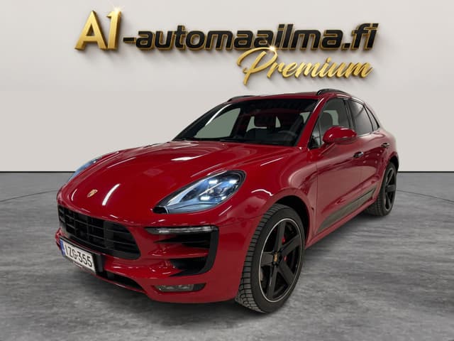 PORSCHE Macan