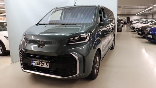TOYOTA Proace Verso